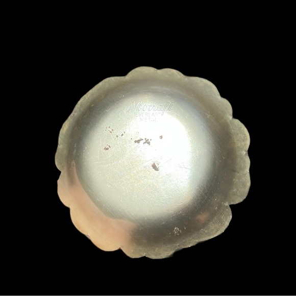 🌻VINTAGE Set of 2 NEOCRAFT Everlast Gold Tone Metal Scalloped Small Plates - Picture 6 of 8